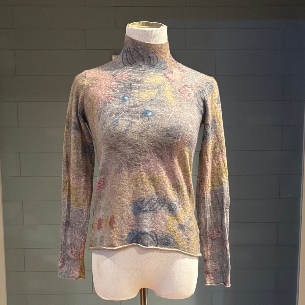 Burning Torch Multicolor Cashmere Turtleneck‎ Sweater